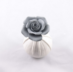 Portaessenza fiore grigio